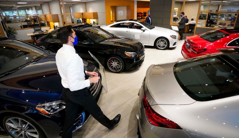 How Can Automotive Sales Stats Bolster Your Dealership?